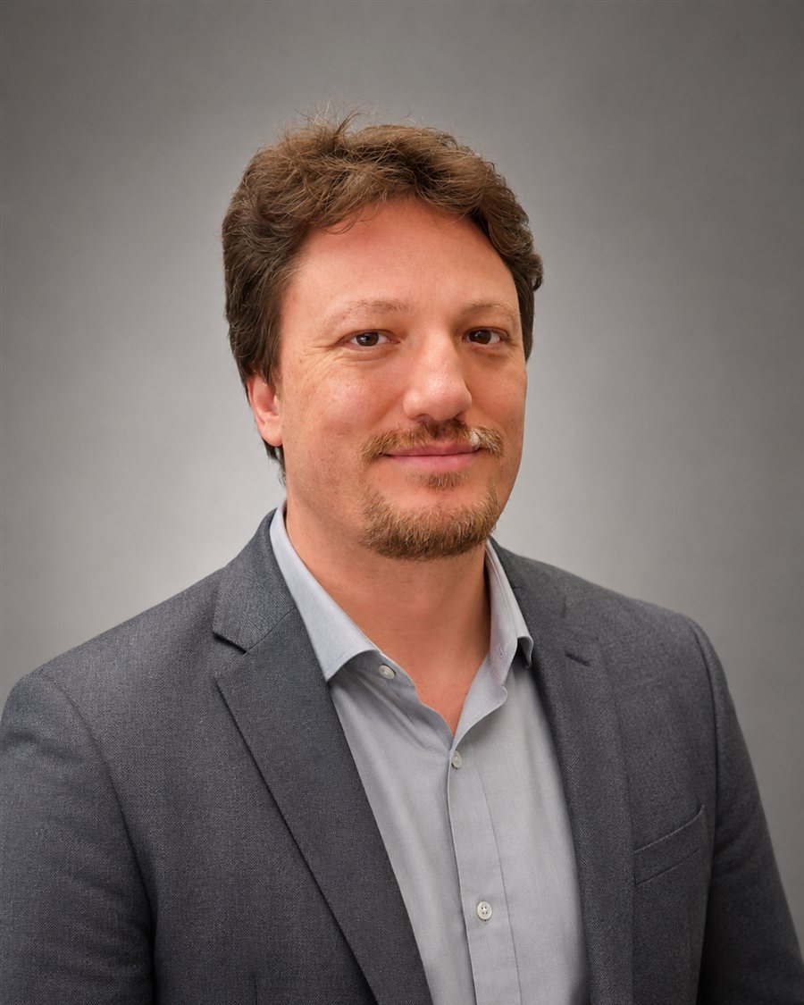 Fabian Martin als persönliche Ansprechperson für Pflegefragen